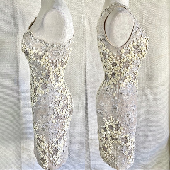 Vintage 4/6 Embellished Beaded Lace Formal Dress - Picture 7 of 8